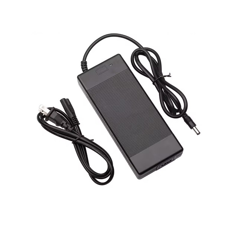 Ladowarka do hulajnogi Pure Air, Pure Air Pro, Pure Go i Pure Electric kompatybilna, zasilacz zamienny  - 1  