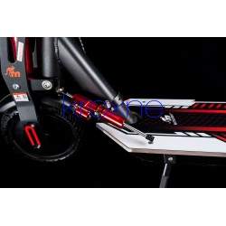 Monorim SUV S1 - jopa 1000 watin teho, 20000 tai 32000 mAh akku ja 60 km/h nopeus kaikilla lisävarusteilla. Monorim - 3 Päivitä 