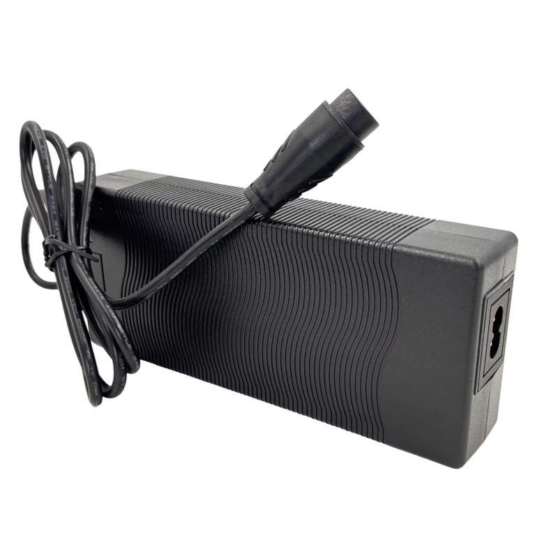 Caricabatterie per Minimotori 58,1V 2A Mini Scooter Dualtron LP-16 connettore isolato a 3 pin Minimotors - 3  